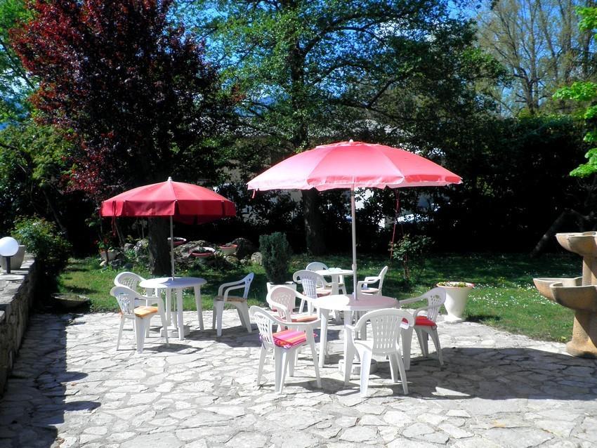 Hotel La Pierre Lys Quillan